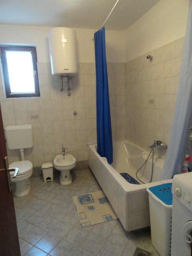 Tona Apartment Rovinjsko Selo Exterior photo